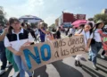 En víspera de consulta nacional cientos de trabajadores del IMSS marchan esta tarde en rechazo a propuesta salarial