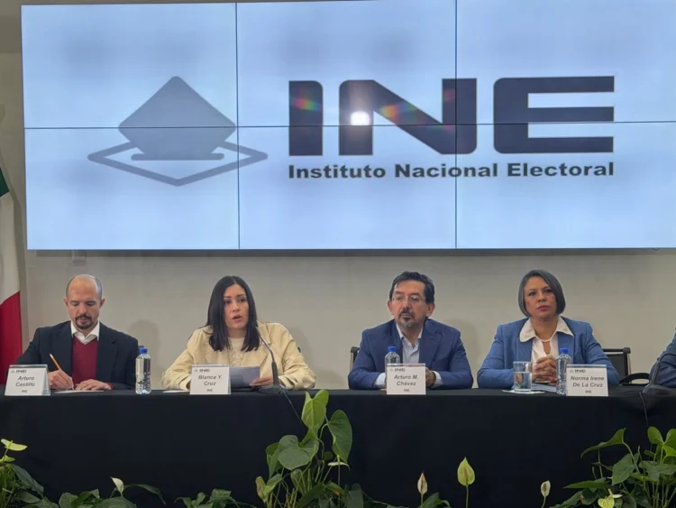 Tres funcionarios cercanos a Taddei renuncian al INE; Blanca Cruz promete recuperar la colegialidad