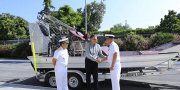 Entrega Américo aerodeslizador a la SEMAR para labores de vigilancia y rescate