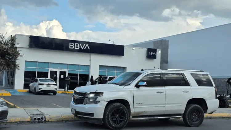 Fiscalía de Justicia niega asalto en banco de Victoria; investiga incidente ajeno con persona ya identificada
