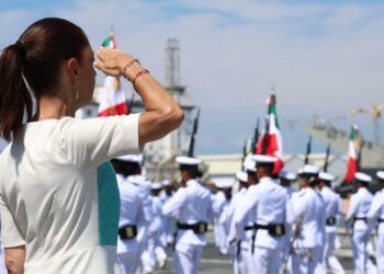 Celebra CSP el 205 aniversario de la Armada de México en Veracruz: ‘Gracias por defender nuestra soberanía’