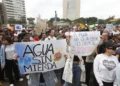Gobernador emecista de Jalisco anuncia liberación de 39 detenidos en marcha contra agua contaminada; admite represión