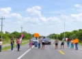 Habitantes de Güémez protestan por descargas tóxicas al río San Felipe por parte de empresas privadas