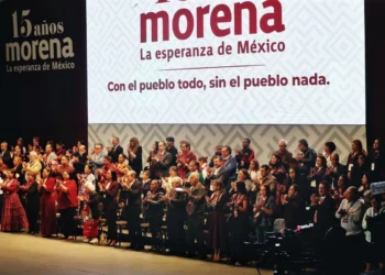 Con respaldo a CSP y llamado a la unidad ante el embate de la derecha Morena celebra sus 15 años