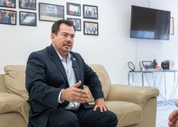 Docente de la UAT gana acreditación de la NASA tras triunfar en el Foro Estatal STEM
