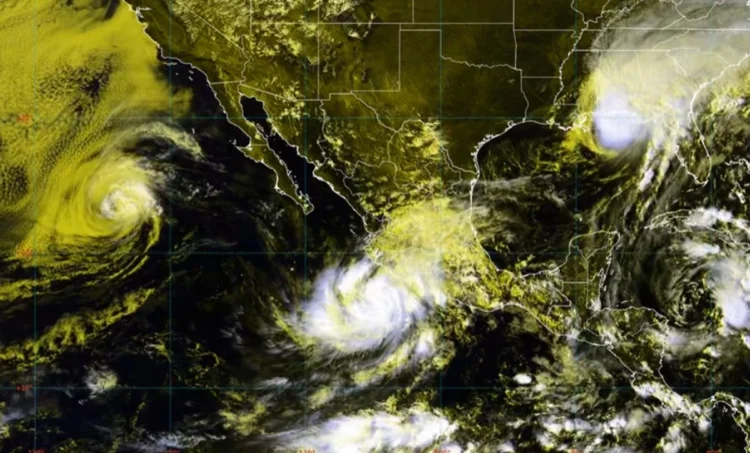 Alerta SMN que ‘Simon’ podría impactar Jalisco como categoría 4 y dejar lluvias extraordinarias en estados