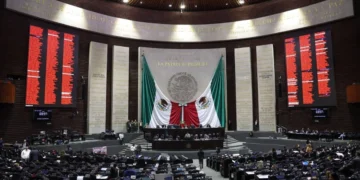 Guadalupe Taddei formaliza ante la Cámara de Diputados su renuncia a presidencia del INE