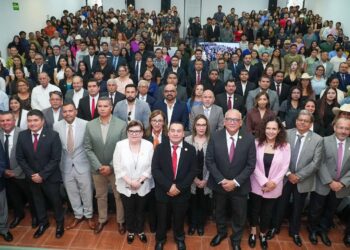 Inauguran Congreso de Ciencias Veterinarias en el 69 Aniversario de la FMVZ de la UAT