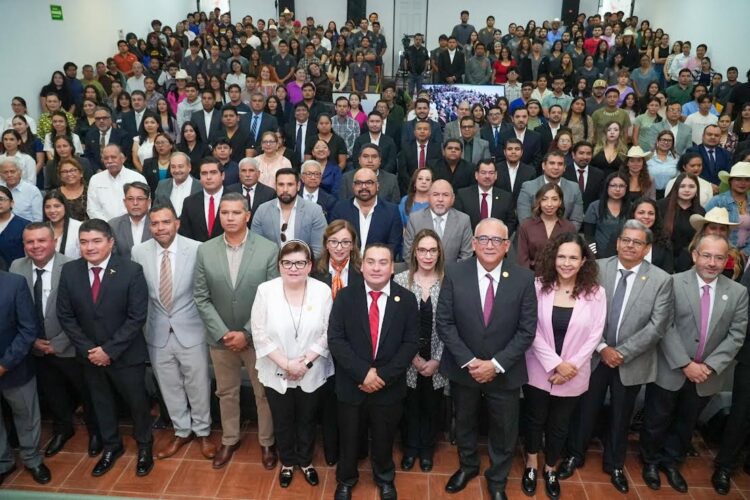 Inauguran Congreso de Ciencias Veterinarias en el 69 Aniversario de la FMVZ de la UAT